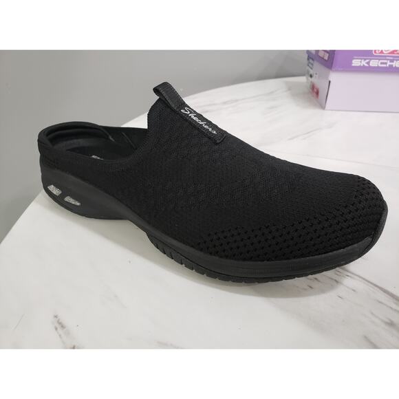 NEW Skechers Commute Time Slides Black Mesh Walking Sneaker Size 10 Slip On - Picture 2 of 9